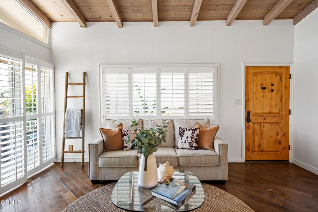 Oxnard, California, 93035, United States, 3 Bedrooms Bedrooms, ,3 BathroomsBathrooms,Residential,Active,1944049