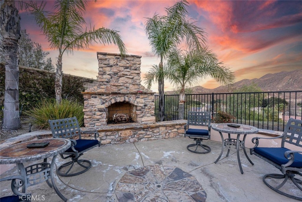 Canyon Country, California, 91387, United States, 5 Bedrooms Bedrooms, ,6 BathroomsBathrooms,Residential,Active,1914828