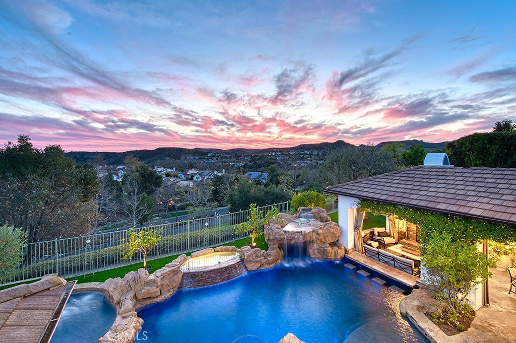 Trabuco Canyon, California, 92679, United States, 6 Bedrooms Bedrooms, ,7 BathroomsBathrooms,Residential,Active,2015818