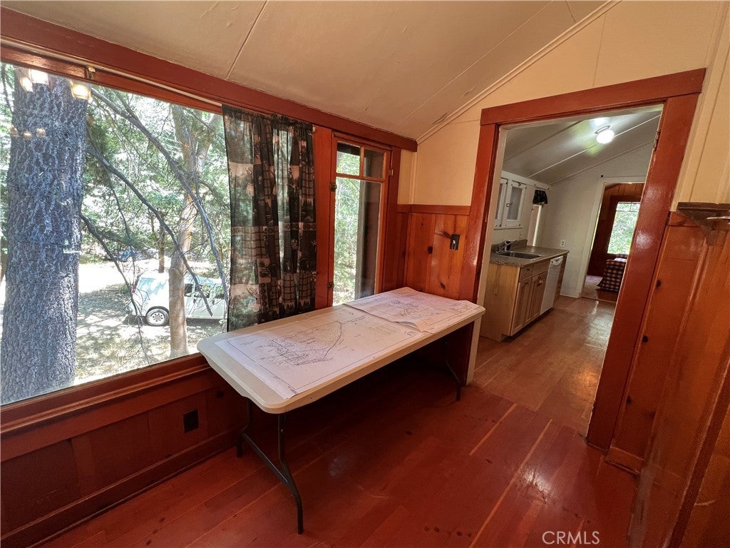 Skyforest, California, 92385, United States, 3 Bedrooms Bedrooms, ,3 BathroomsBathrooms,Residential,Active,1908150