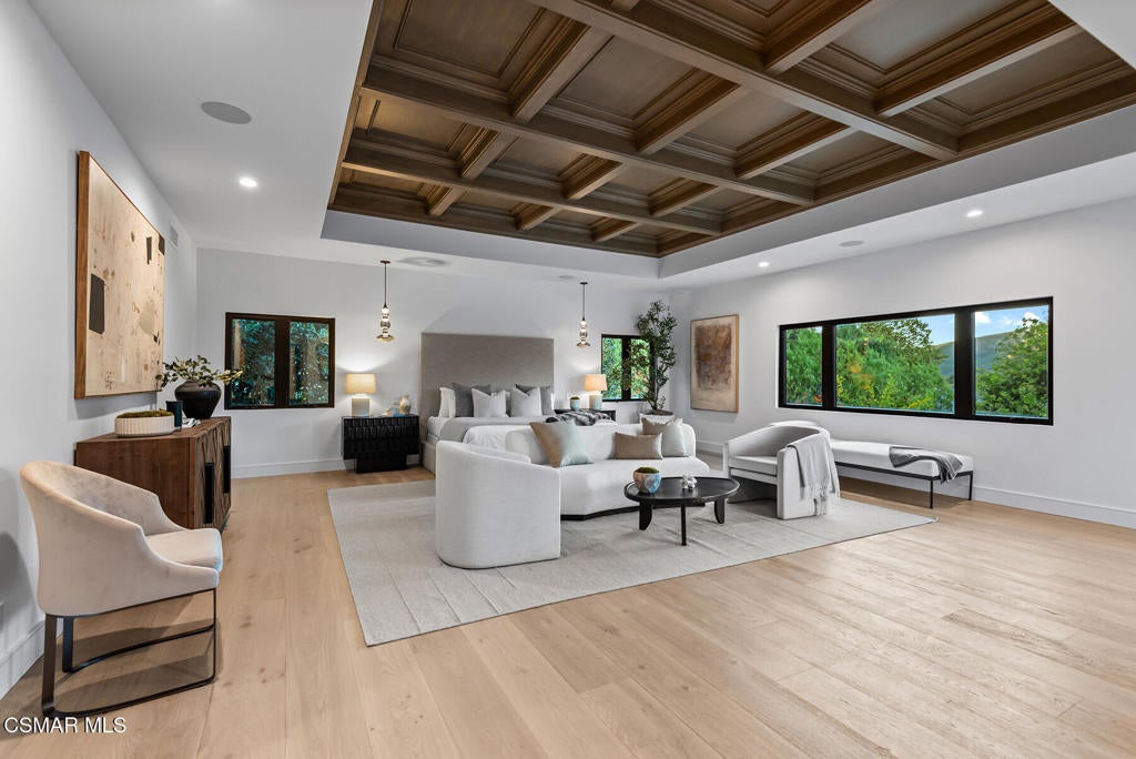 Westlake Village, California, 91362, United States, 5 Bedrooms Bedrooms, ,7 BathroomsBathrooms,Residential,Active,1985560