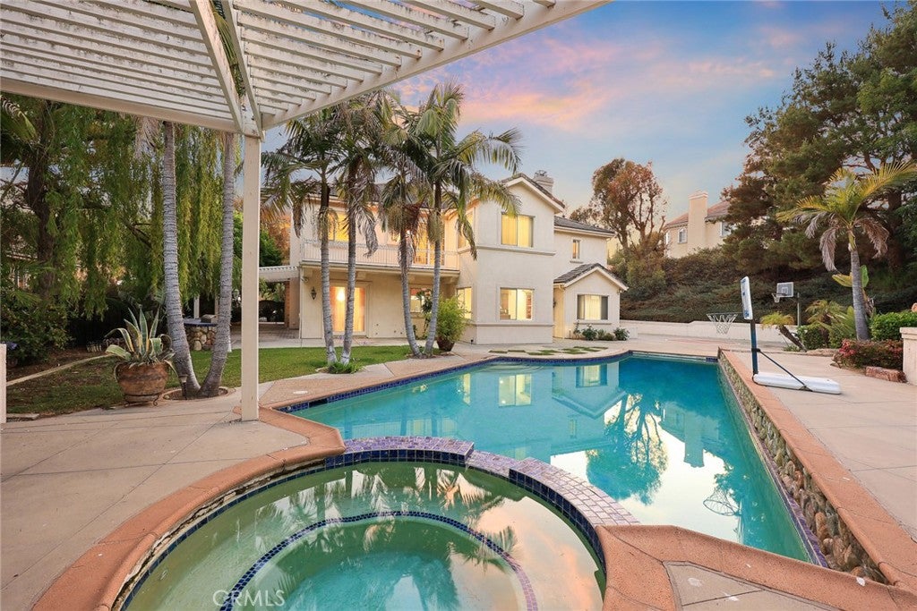 Diamond Bar, California, 91765, United States, 4 Bedrooms Bedrooms, ,5 BathroomsBathrooms,Residential,Active,1985854