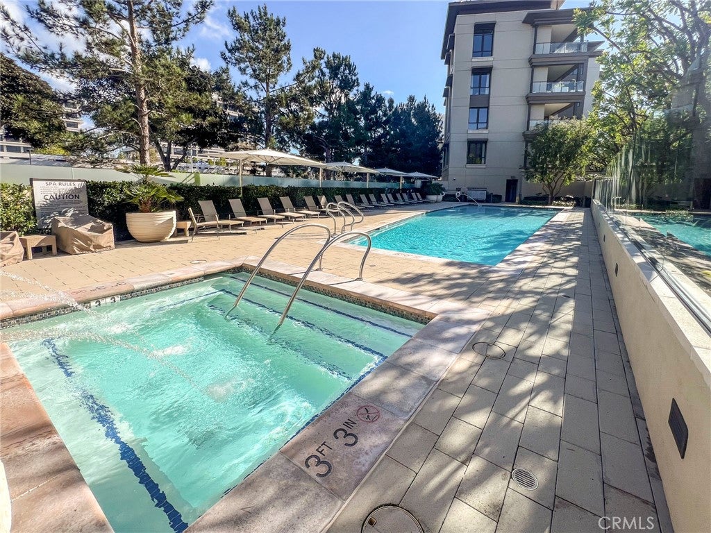 Newport Beach, California, 92660, United States, 2 Bedrooms Bedrooms, ,3 BathroomsBathrooms,Residential,Active,2009419