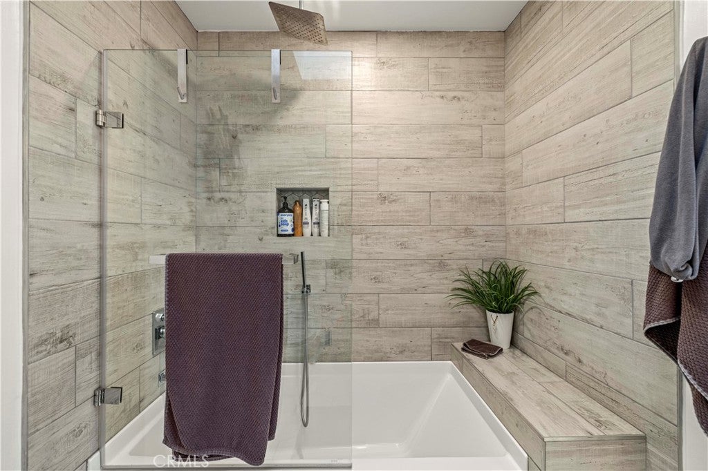 Oxnard, California, 93035, United States, 2 Bedrooms Bedrooms, ,2 BathroomsBathrooms,Residential,Active,2012806