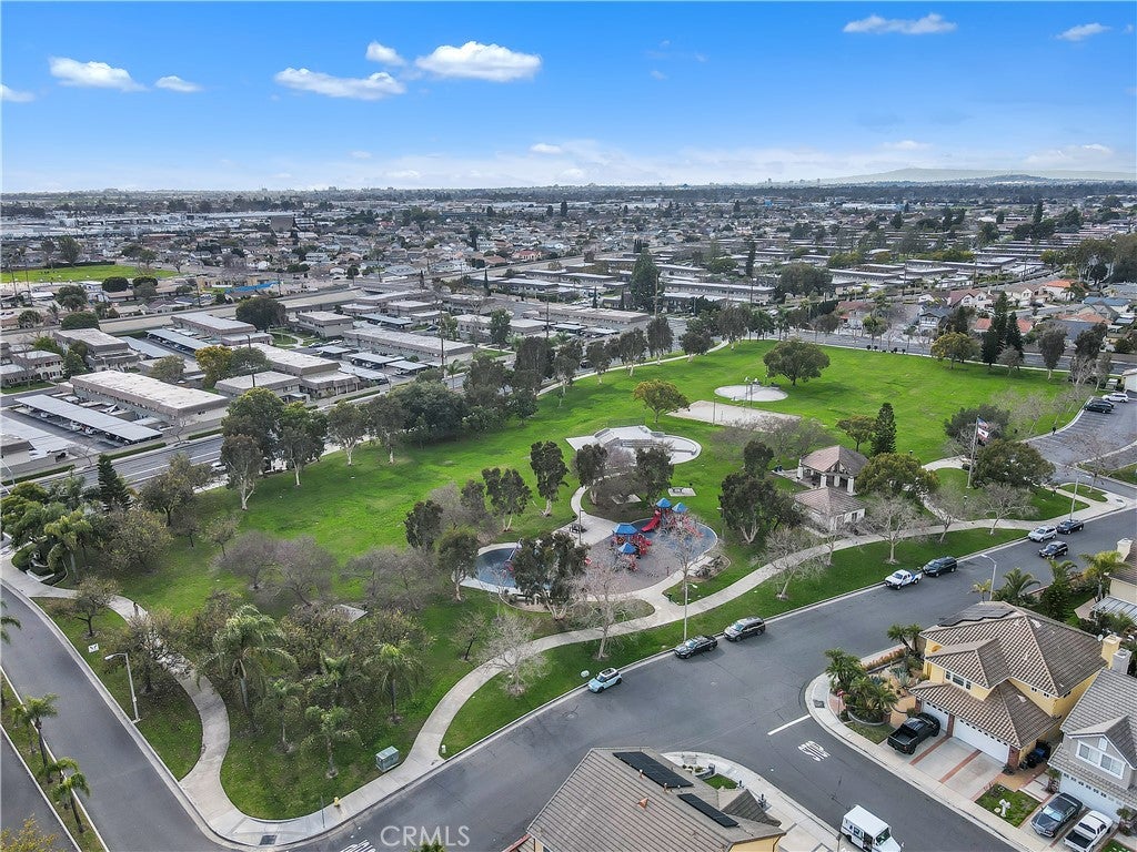 Cypress, California, 90630, United States, 4 Bedrooms Bedrooms, ,4 BathroomsBathrooms,Residential,Active,1945840