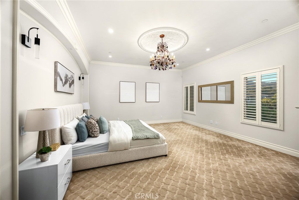 Arcadia, California, 91006, United States, 4 Bedrooms Bedrooms, ,5 BathroomsBathrooms,Residential,Active,1904748