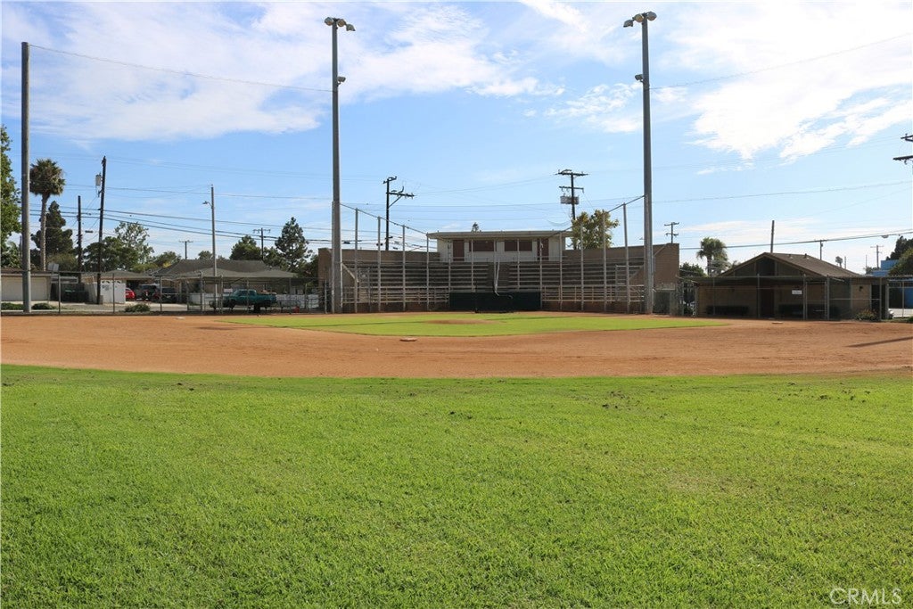 Costa Mesa, California, 92627, United States, 3 Bedrooms Bedrooms, ,2 BathroomsBathrooms,Residential,Active,1909898