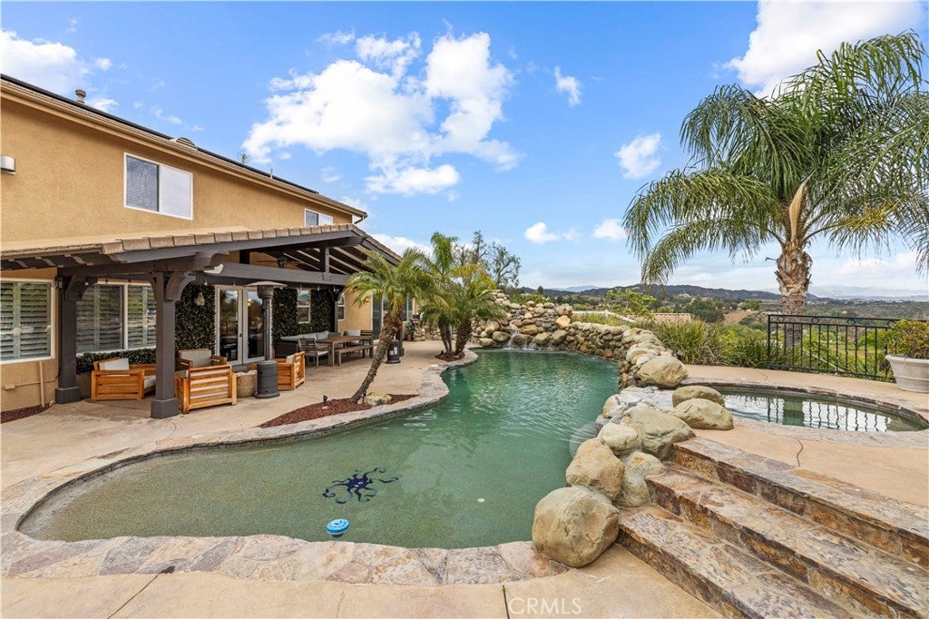 Castaic, California, 91384, United States, ,5 BathroomsBathrooms,Residential,Active,1798186