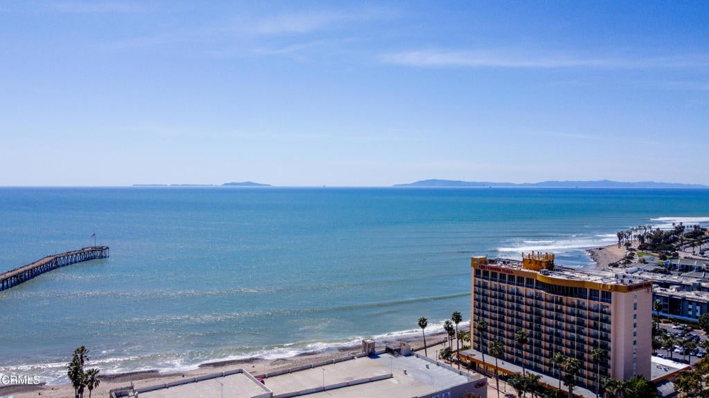 Ventura, California, 93001, United States, 3 Bedrooms Bedrooms, ,4 BathroomsBathrooms,Residential,Active,2016402