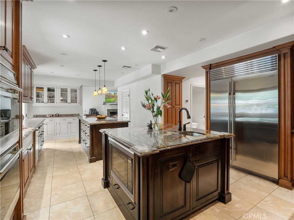 Canyon Country, California, 91387, United States, 5 Bedrooms Bedrooms, ,5 BathroomsBathrooms,Residential,Active,1926896