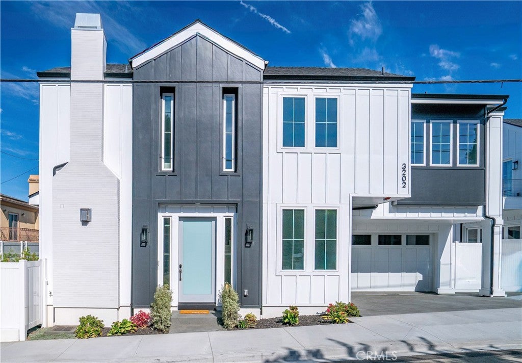 Redondo Beach, California, 90278, United States, 5 Bedrooms Bedrooms, ,5 BathroomsBathrooms,Residential,Active,1959976