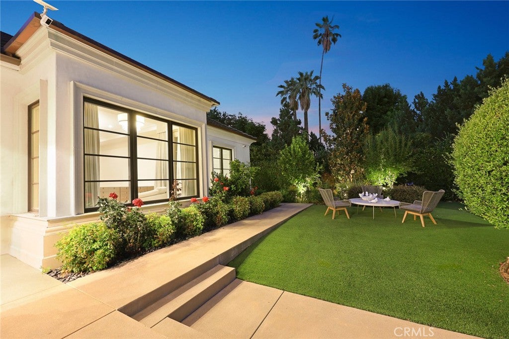 Arcadia, California, 91007, United States, 6 Bedrooms Bedrooms, ,7 BathroomsBathrooms,Residential,Pending,1898195