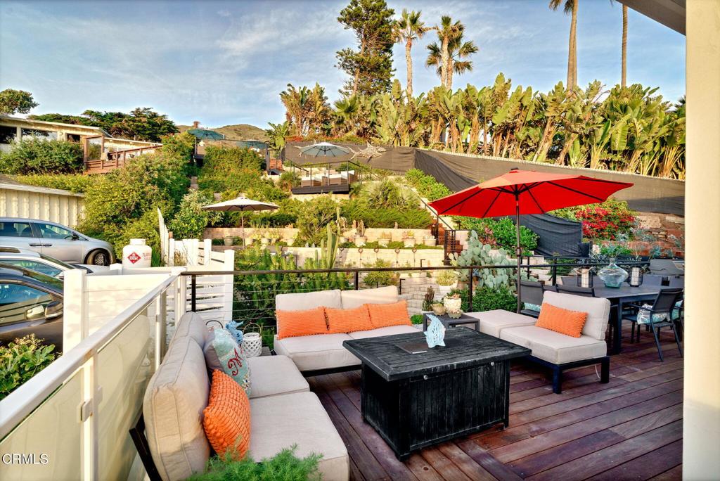 Malibu, California, 90265, United States, 4 Bedrooms Bedrooms, ,4 BathroomsBathrooms,Residential,Active,2006937