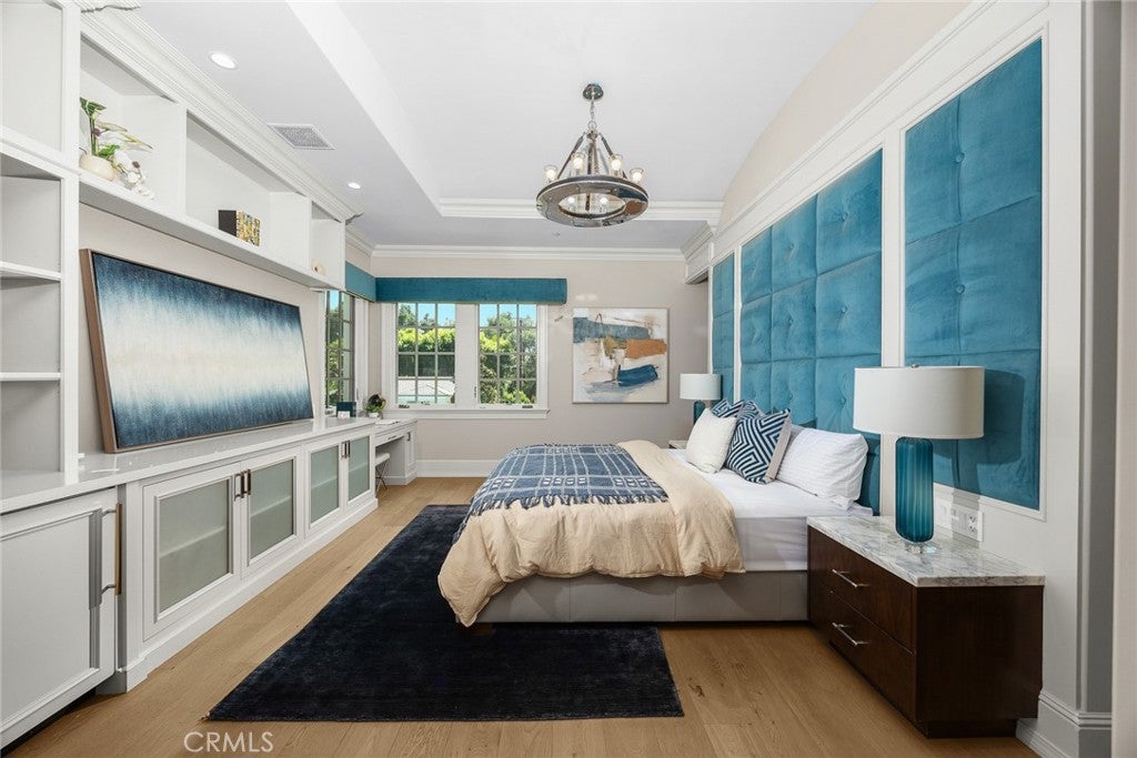 Arcadia, California, 91006, United States, 6 Bedrooms Bedrooms, ,8 BathroomsBathrooms,Residential,Active,1933891