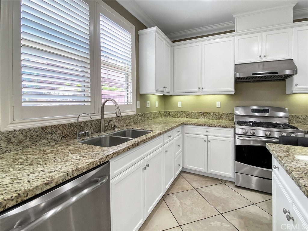 Long Beach, California, 90804, United States, 4 Bedrooms Bedrooms, ,4 BathroomsBathrooms,Residential,Active,1986886