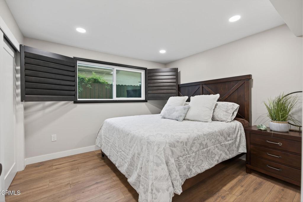 Ventura, California, 93001, United States, 4 Bedrooms Bedrooms, ,3 BathroomsBathrooms,Residential,Active,1926891