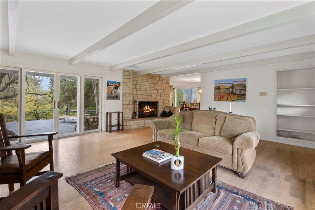 Ojai, California, 93023, United States, 4 Bedrooms Bedrooms, ,4 BathroomsBathrooms,Residential,Active,2000225