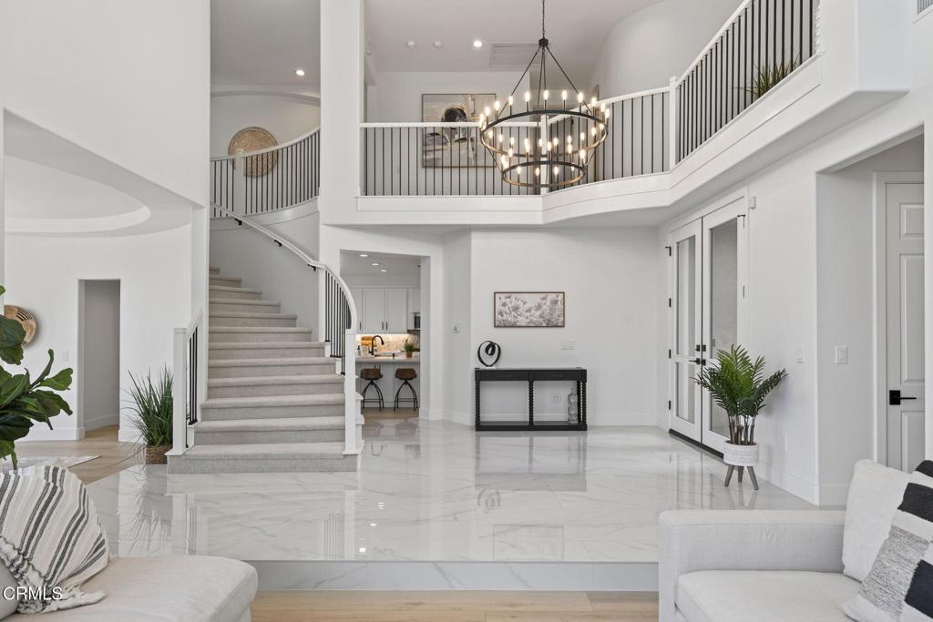 Camarillo, California, 93010, United States, 5 Bedrooms Bedrooms, ,5 BathroomsBathrooms,Residential,Active,1914809
