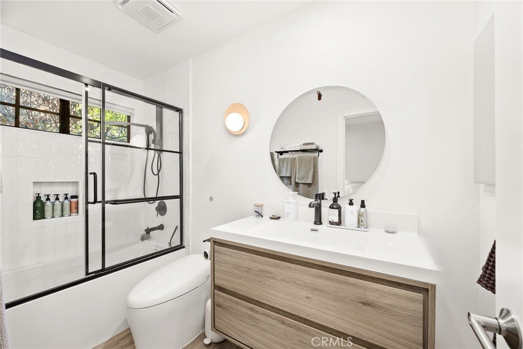 Chino Hills, California, 91709, United States, 4 Bedrooms Bedrooms, ,6 BathroomsBathrooms,Residential,Active,1992246