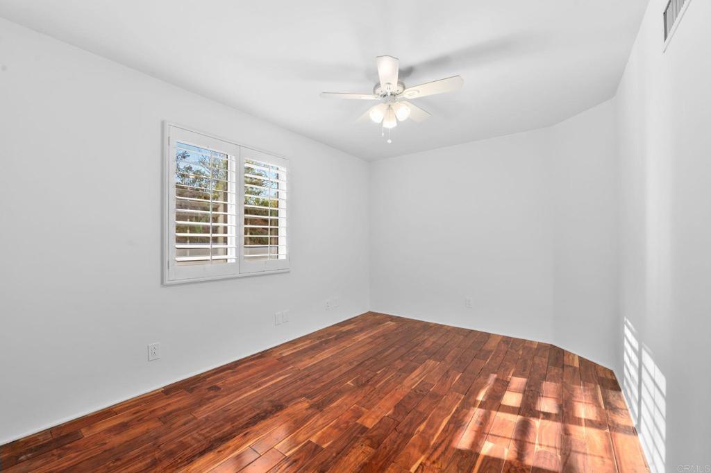 Escondido, California, 92026, United States, 3 Bedrooms Bedrooms, ,2 BathroomsBathrooms,Residential,Active,1972147