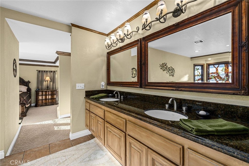 La Verne, California, 91750, United States, 3 Bedrooms Bedrooms, ,3 BathroomsBathrooms,Residential,Active,1963390