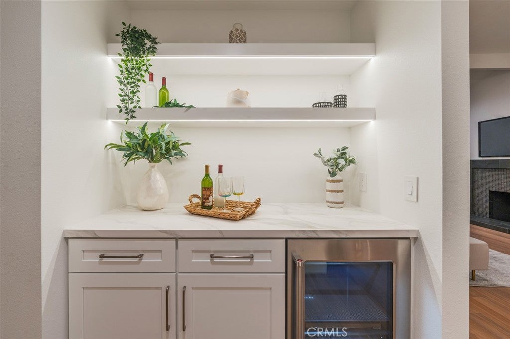 Corona Del Mar, California, 92625, United States, 3 Bedrooms Bedrooms, ,2 BathroomsBathrooms,Residential,Active,1863288