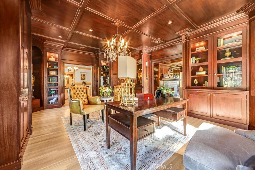 Pasadena, California, 91106, United States, 8 Bedrooms Bedrooms, ,10 BathroomsBathrooms,Residential,Active,1996260