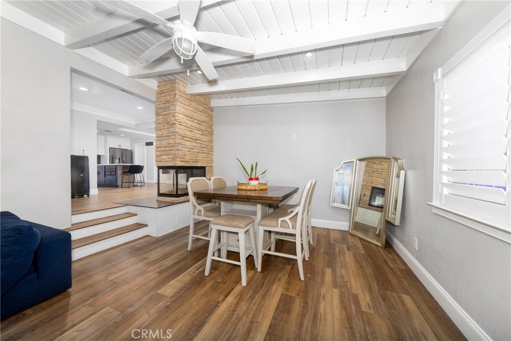 Yucaipa, California, 92399, United States, 5 Bedrooms Bedrooms, ,4 BathroomsBathrooms,Residential,Pending,1985872