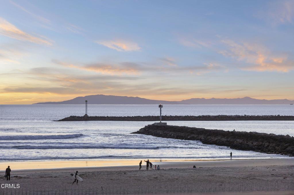 Oxnard, California, 93035, United States, 5 Bedrooms Bedrooms, ,5 BathroomsBathrooms,Residential,Active,2015816