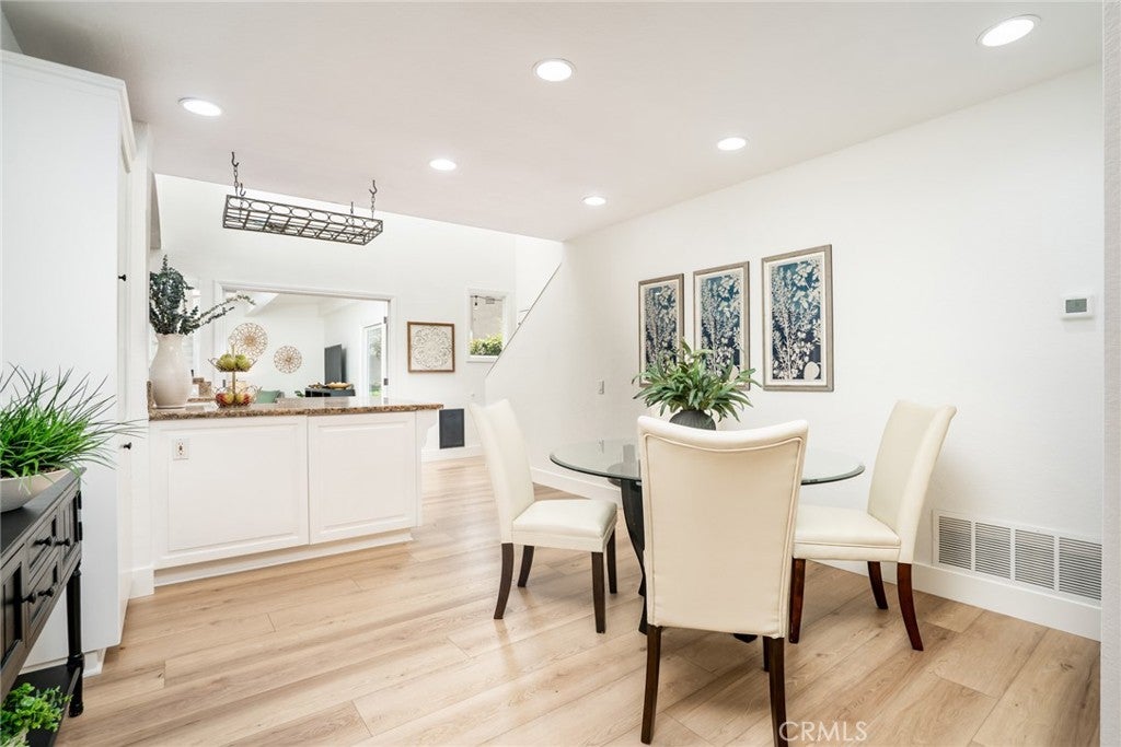 Huntington Beach, California, 92647, United States, 4 Bedrooms Bedrooms, ,3 BathroomsBathrooms,Residential,Active,2037145