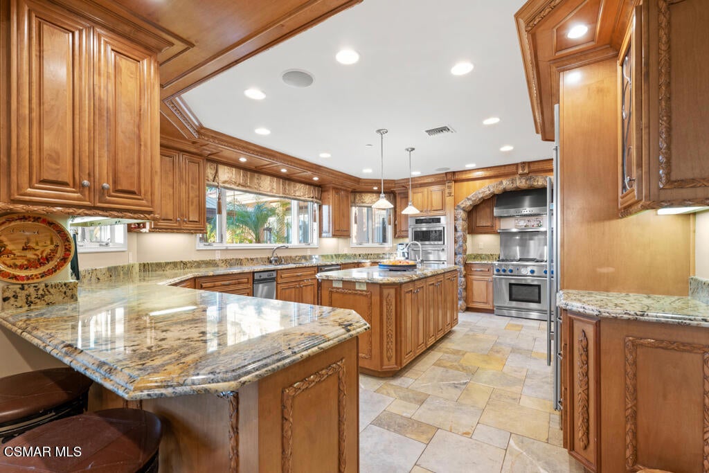 Simi Valley, California, 93065, United States, ,8 BathroomsBathrooms,Residential,Active,1755184