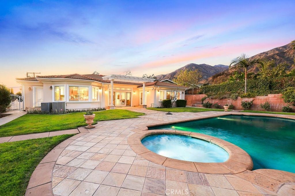 Arcadia, California, 91006, United States, 4 Bedrooms Bedrooms, ,4 BathroomsBathrooms,Residential,Active,2009162