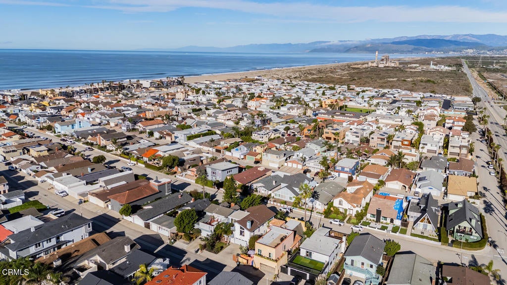 Oxnard, California, 93035, United States, 4 Bedrooms Bedrooms, ,2 BathroomsBathrooms,Residential,Active,2008928