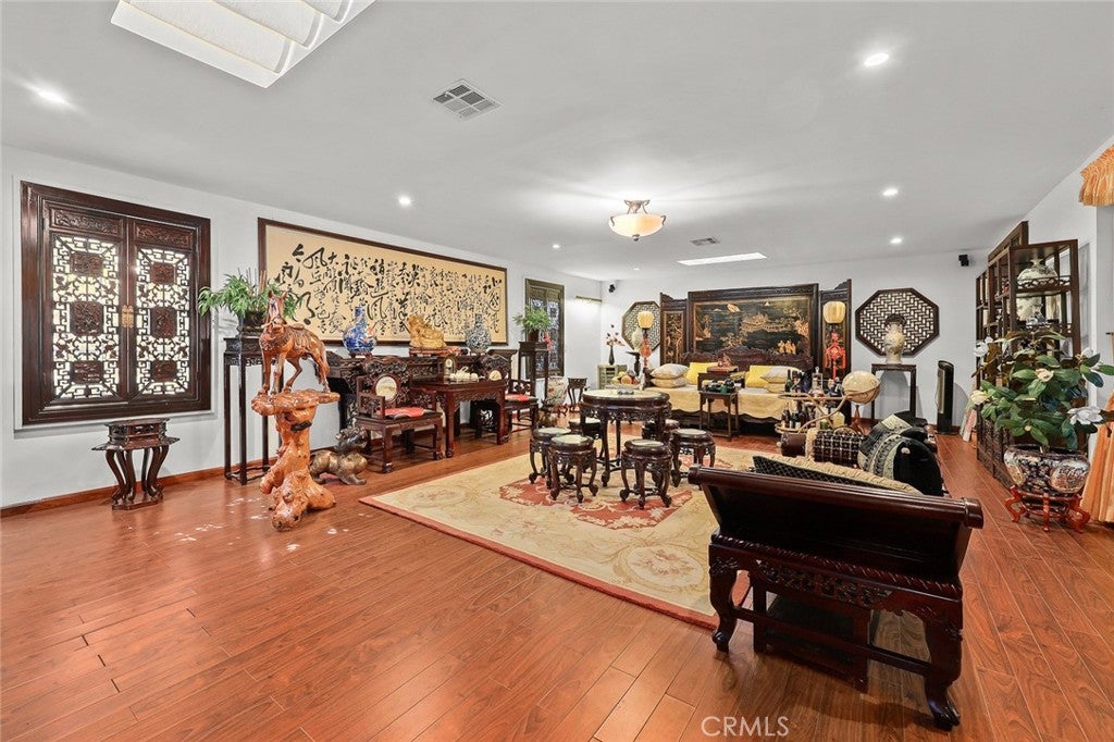 San Marino, California, 91108, United States, 6 Bedrooms Bedrooms, ,6 BathroomsBathrooms,Residential,Active,2008270