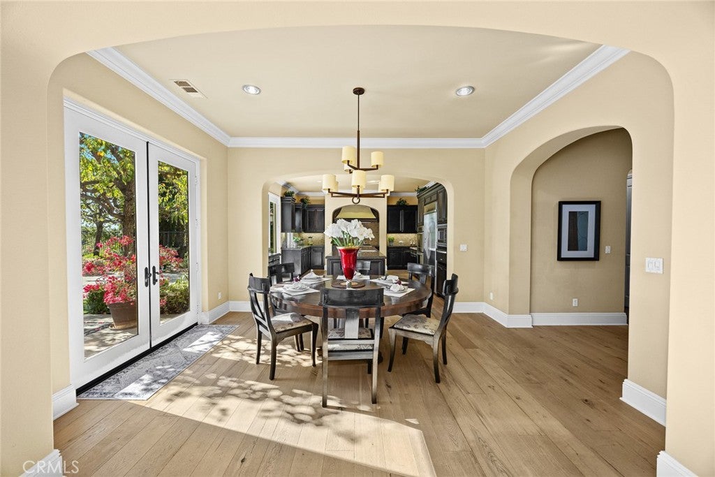 Walnut, California, 91789, United States, 4 Bedrooms Bedrooms, ,5 BathroomsBathrooms,Residential,Active,1990595