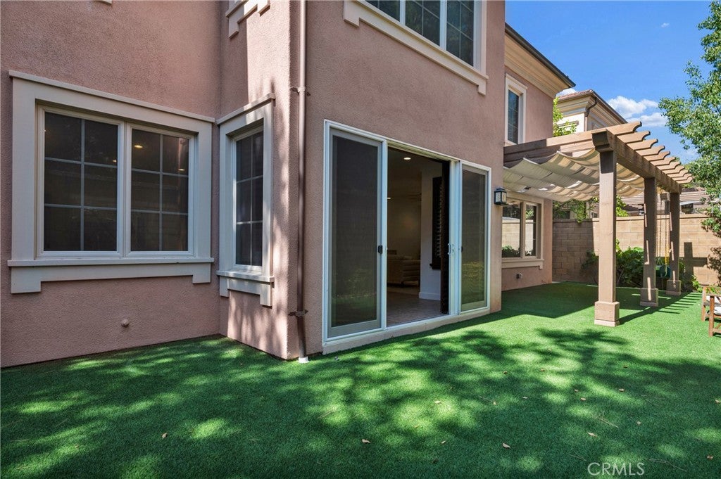 Irvine, California, 92618, United States, 4 Bedrooms Bedrooms, ,4 BathroomsBathrooms,Residential,Active,1894158