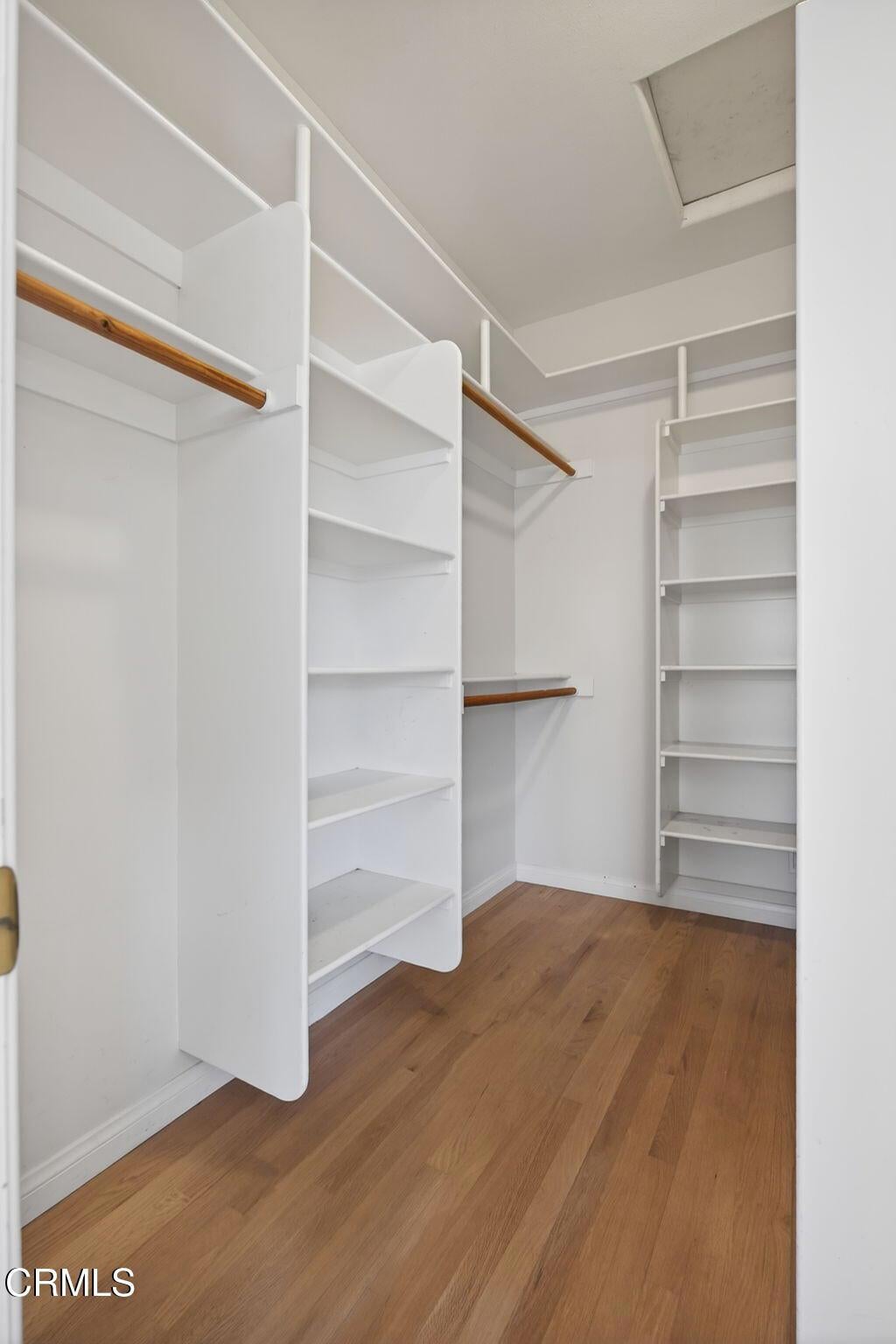 Camarillo, California, 93010, United States, 4 Bedrooms Bedrooms, ,3 BathroomsBathrooms,Residential,Active,2027321