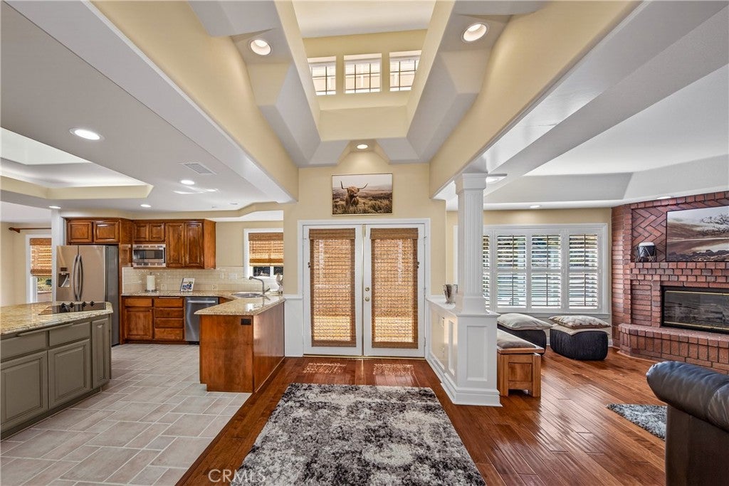 Redlands, California, 92373, United States, 4 Bedrooms Bedrooms, ,4 BathroomsBathrooms,Residential,Active,2022325