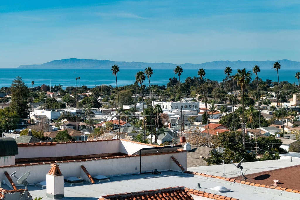 Ventura, California, 93001, United States, 4 Bedrooms Bedrooms, ,4 BathroomsBathrooms,Residential,Contingent,1944037