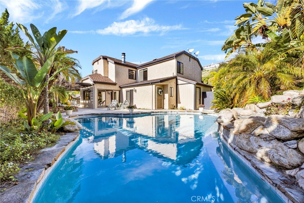 Glendale, California, 91206, United States, 4 Bedrooms Bedrooms, ,4 BathroomsBathrooms,Residential,Active,2012922