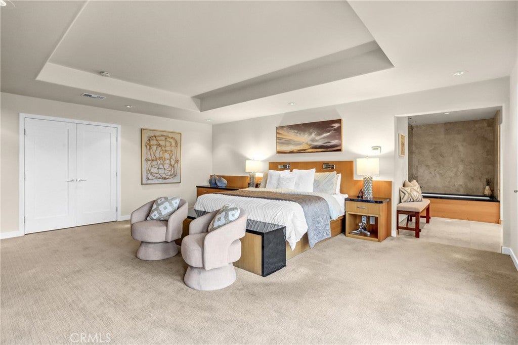 Anaheim, California, 92807, United States, 6 Bedrooms Bedrooms, ,5 BathroomsBathrooms,Residential,Active,2006989