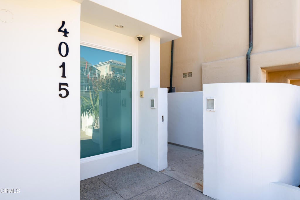 Oxnard, California, 93035, United States, 4 Bedrooms Bedrooms, ,5 BathroomsBathrooms,Residential,Active,1953419