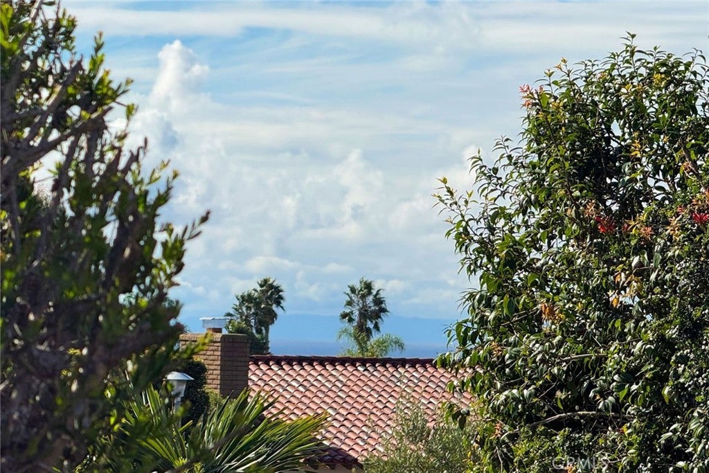 Dana Point, California, 92629, United States, 3 Bedrooms Bedrooms, ,2 BathroomsBathrooms,Residential,Active,1973342