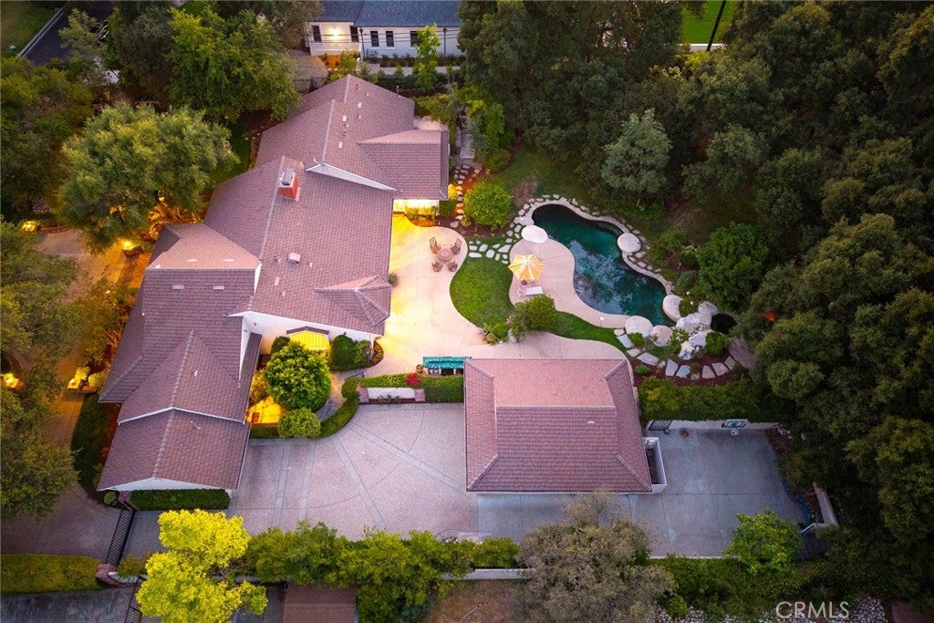 Arcadia, California, 91006, United States, 5 Bedrooms Bedrooms, ,6 BathroomsBathrooms,Residential,Active,1907985