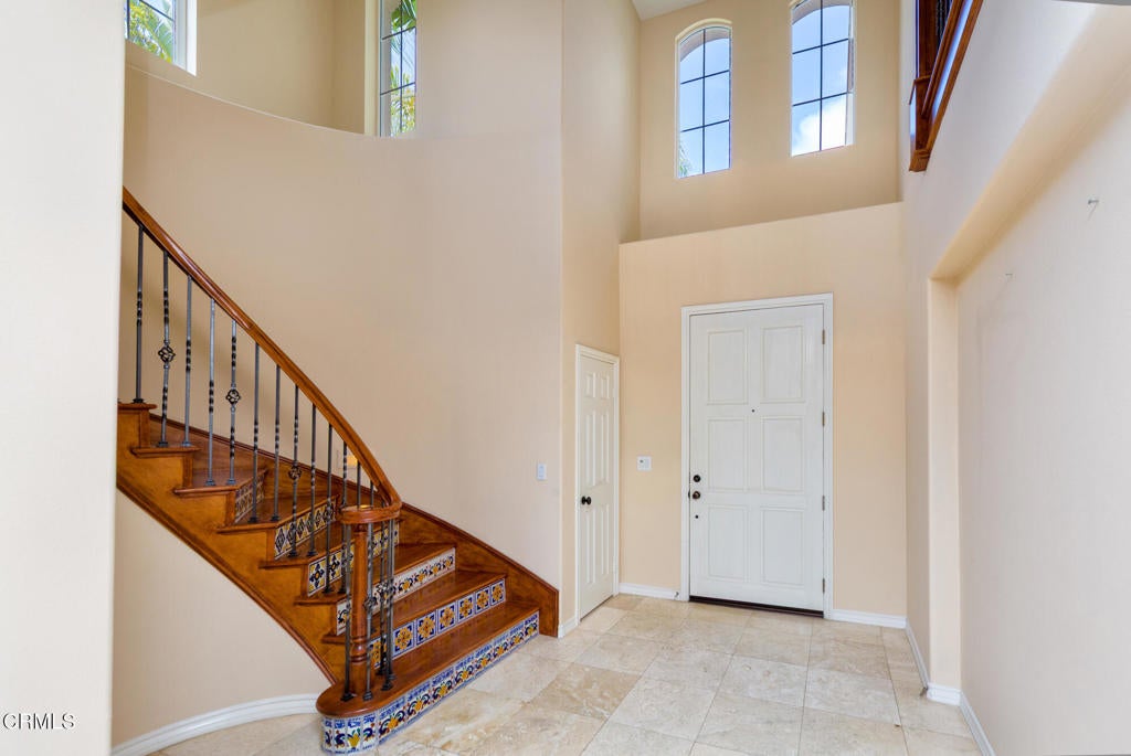 Newbury Park, California, 91320, United States, 5 Bedrooms Bedrooms, ,5 BathroomsBathrooms,Residential,Active,1914613