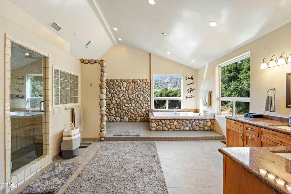 Santa Paula, California, 93060, United States, ,5 BathroomsBathrooms,Residential,Active,1756359