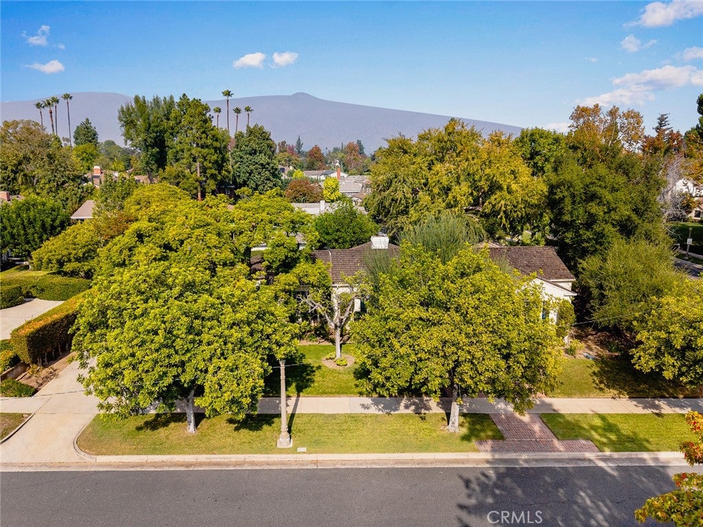 San Marino, California, 91108, United States, 4 Bedrooms Bedrooms, ,3 BathroomsBathrooms,Residential,Active,1993951