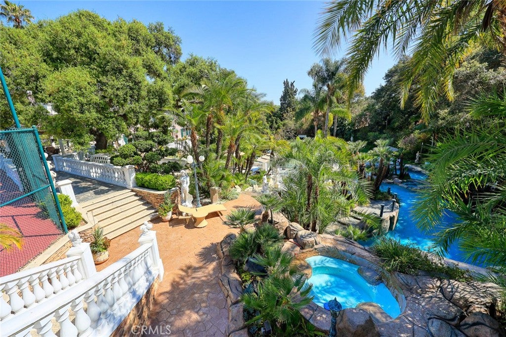 San Marino, California, 91108, United States, 6 Bedrooms Bedrooms, ,6 BathroomsBathrooms,Residential,Active,2008270