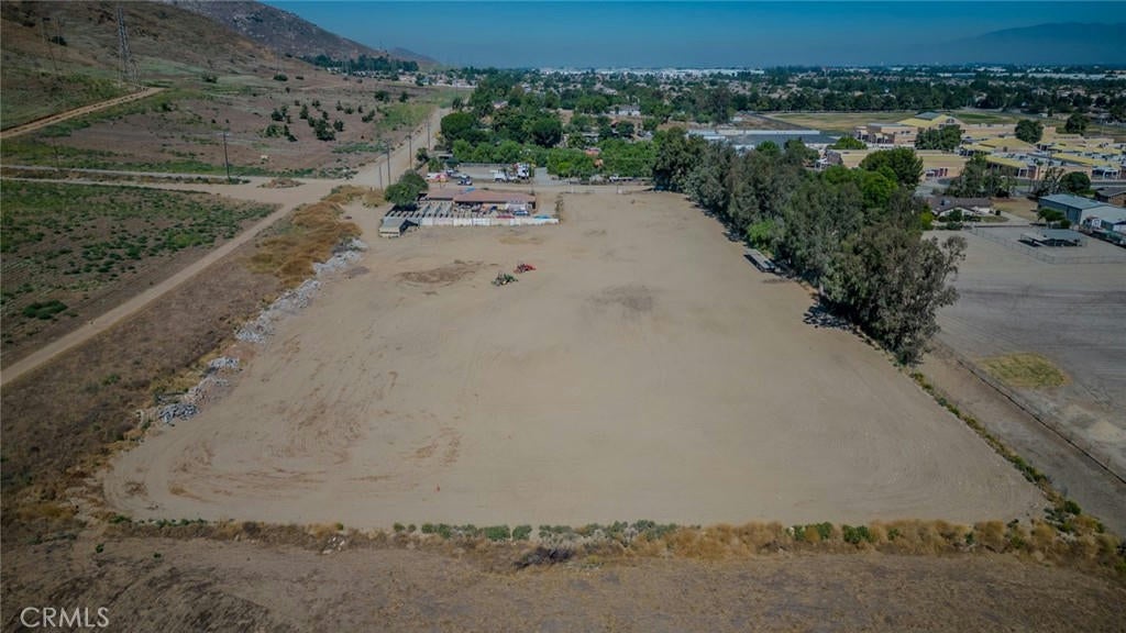 Bloomington, California, 92316, United States, 3 Bedrooms Bedrooms, ,3 BathroomsBathrooms,Residential,Active,1703637