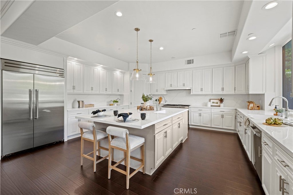 Encino, California, 91436, United States, 7 Bedrooms Bedrooms, ,7 BathroomsBathrooms,Residential,Active,1922652